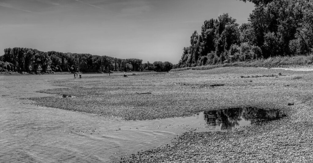 Fluss ausgetrocknet